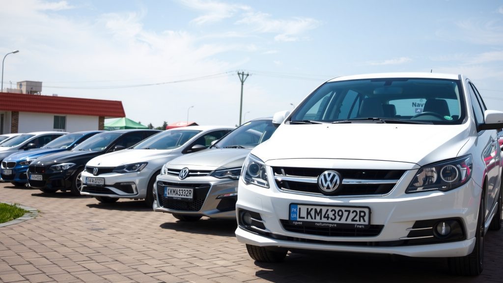    Какие цены на авто из США в Беларусь рынок сегодня