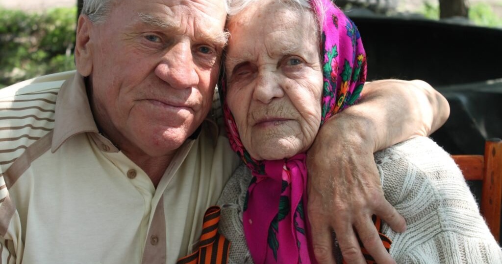 Почему после 70 не хочется новых друзей — и в этом нет ничего плохого