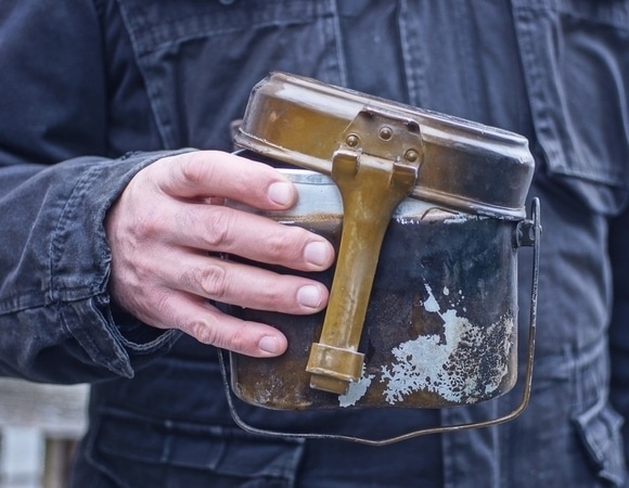 От Петрова котелка до современного ИРП: большая история маленького солдатского обеда