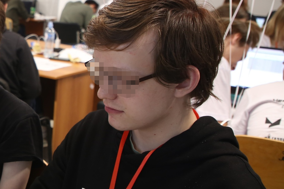 Валерий на соревнованиях по спортивному программированию. Фото: соцсети