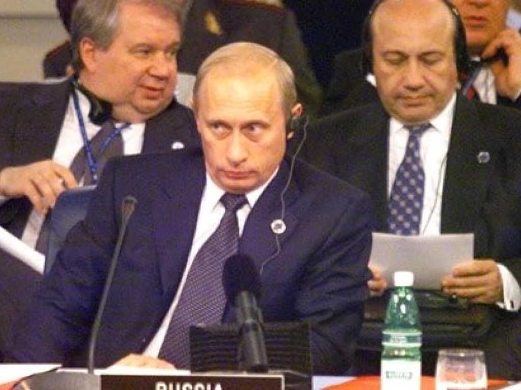 Пресс-конференция после подписания Римской декларации о создании Совета Россия — НАТО 28 мая 2002 г.
Фото: Официальный сайт Президента РФ