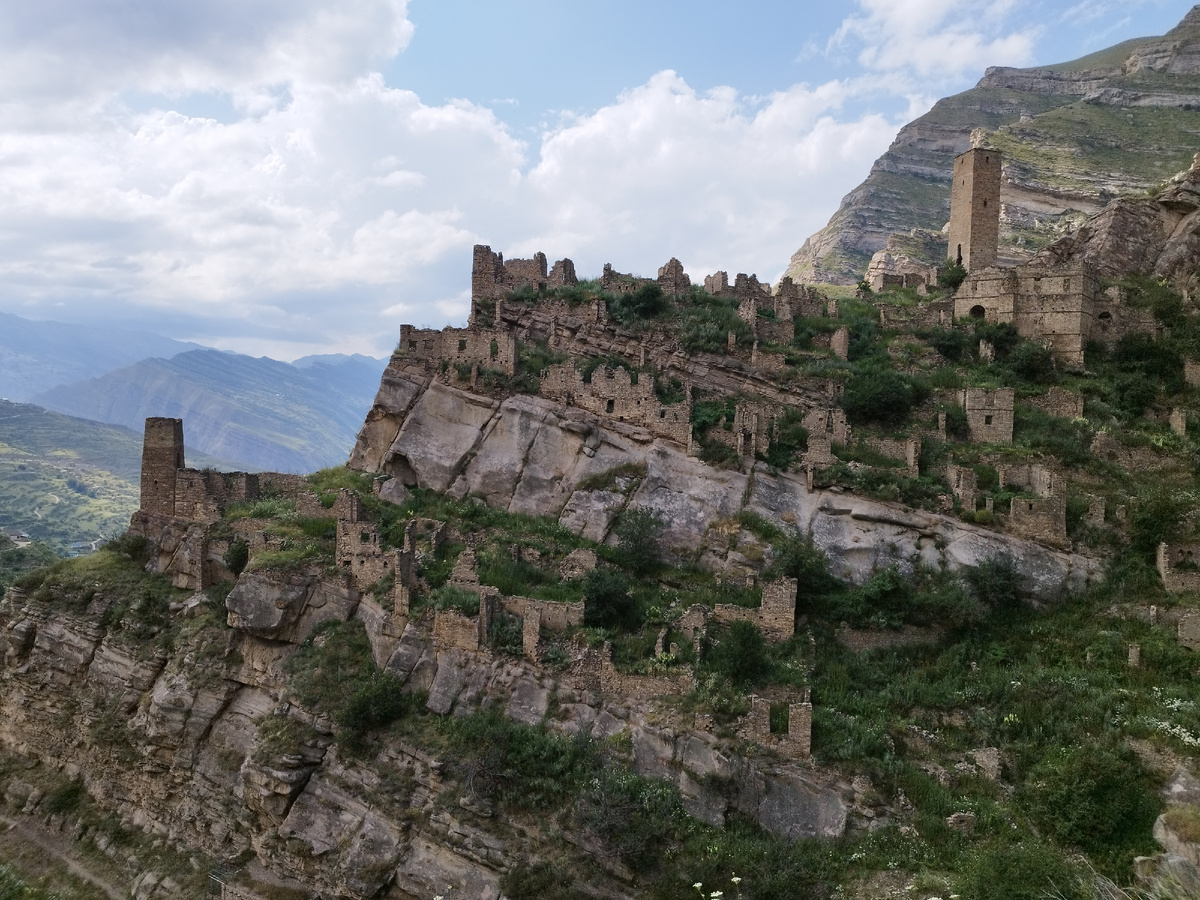 Старый кахиб, вид из Нового Кахиба