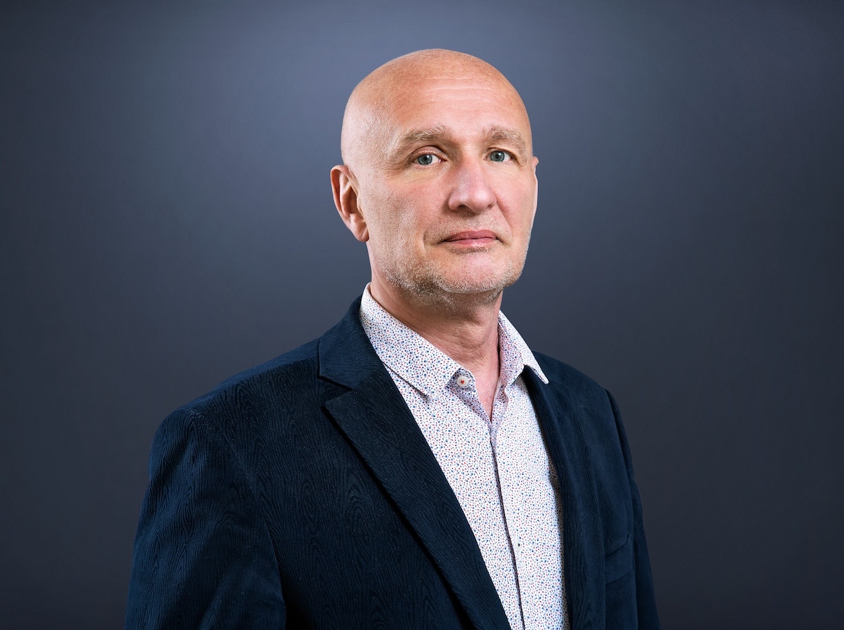    О том, как фабрика прошла через испытания войны, рассказал руководитель компании «Объединённые бумажные фабрики» Дмитрий Дулькин