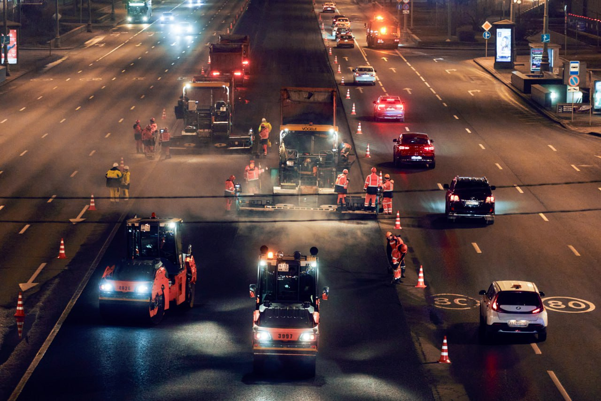 В Москве обновили 650 тысяч квадратных метров асфальта на двух крупных магистралях