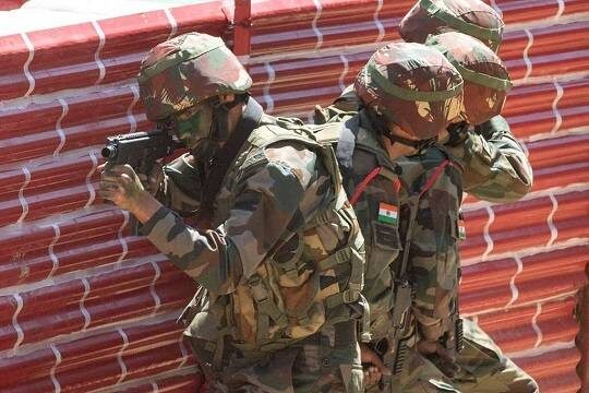    В Джамму и Кашмире ведётся эвакуация у границы с Пакистаном