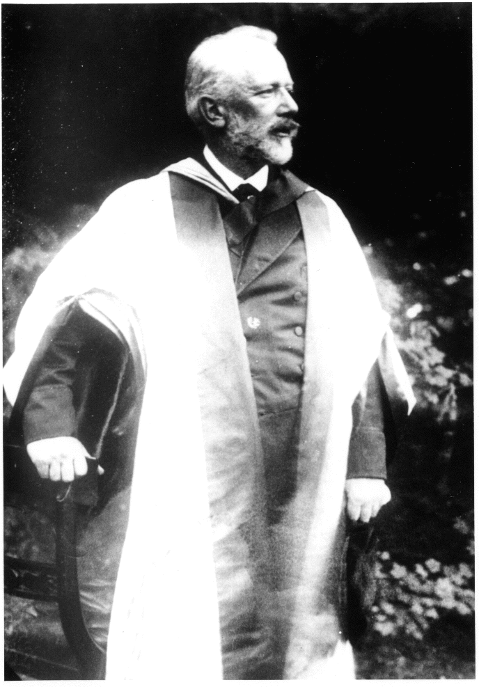 Композитор в докторской мантии. Кембридж, 13 июня 1893 года