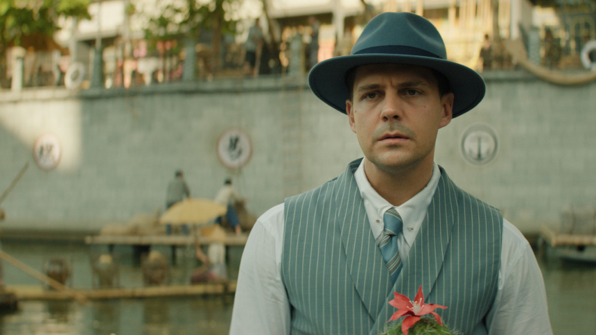    Фото: Кадр из х/ф «Красный шелк». реж.: Андрей Волгин, 2025г; 5-tv.ru