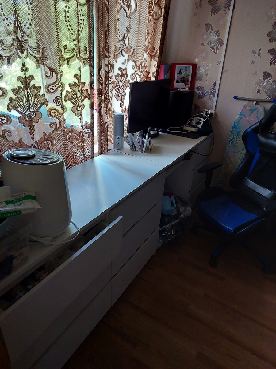 Направляющая у ящика сломана, надо подербанить конверт "ремонт".