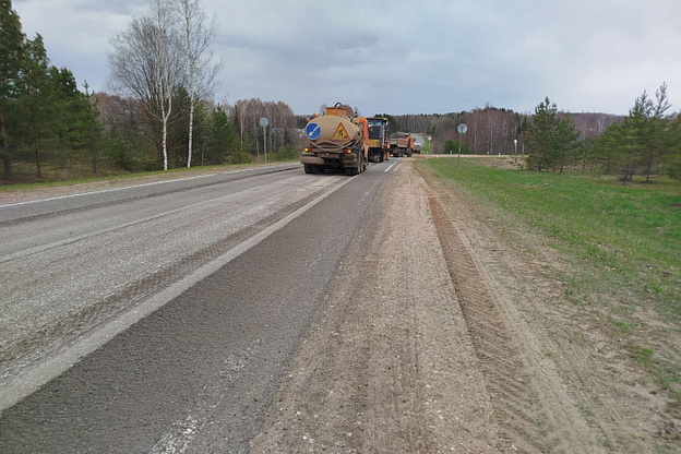    Начался ремонт дороги Котельнич - Даровской