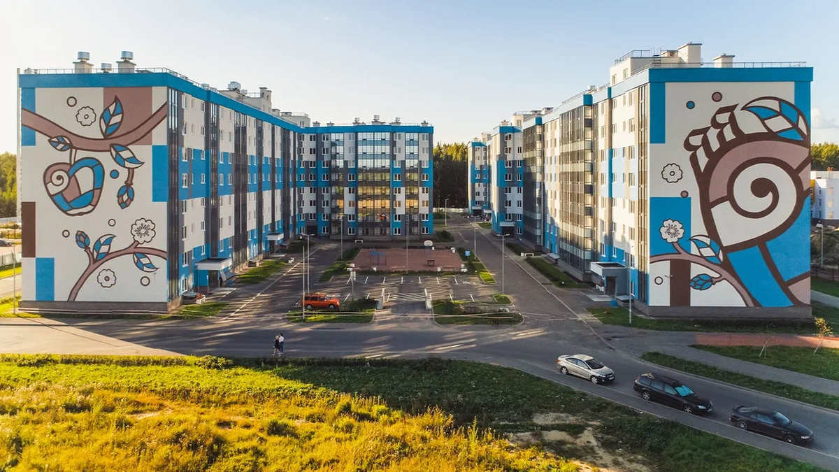 «Ясно.Янино» — яркий жилой комплекс у леса с квартирами от 3,95 млн рублей