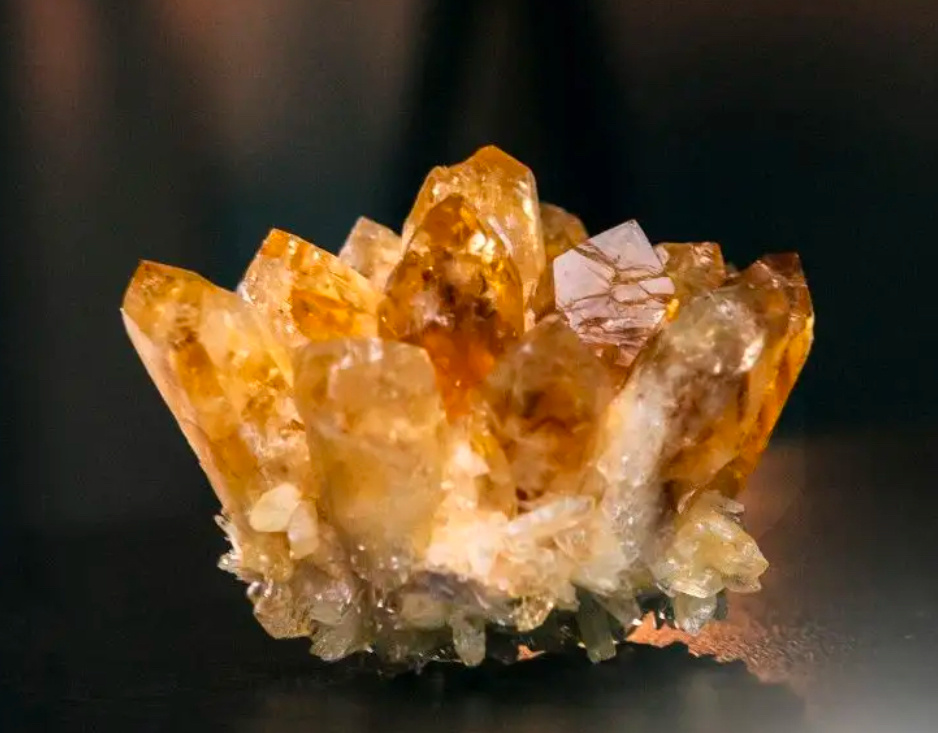 Друза цитрина 