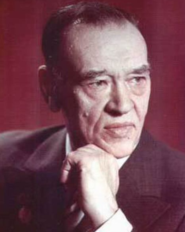 Фёдор Углов