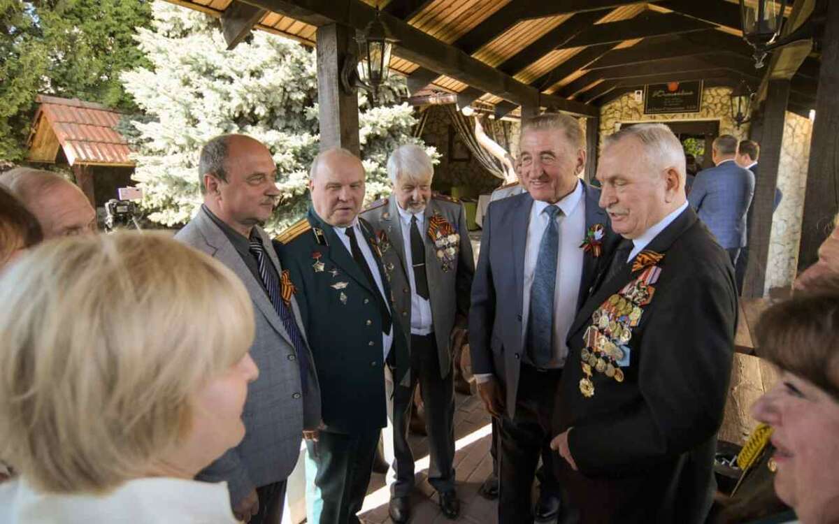    Сенатор Сергей Лукин инициировал создание музея Совета ветеранов Советского района Воронежа Фото – пресс-служба сенатора
