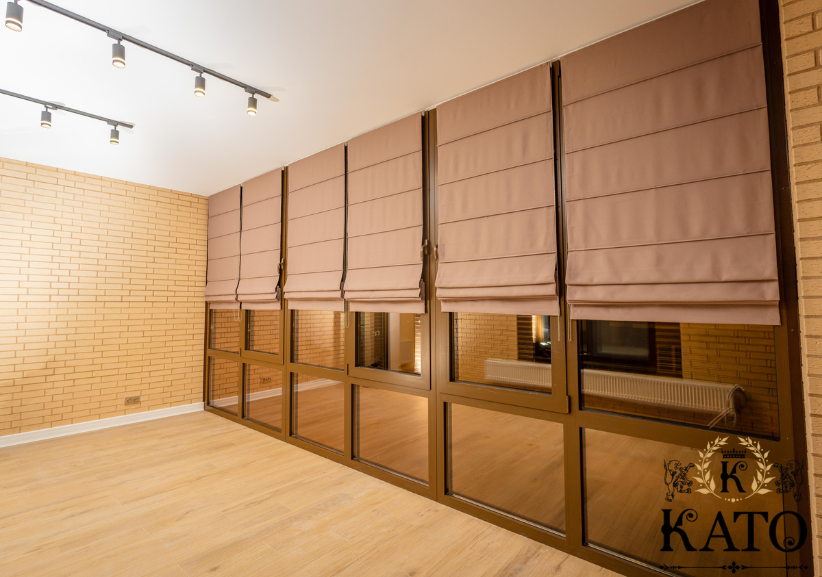 Электрокарниз для римских штор