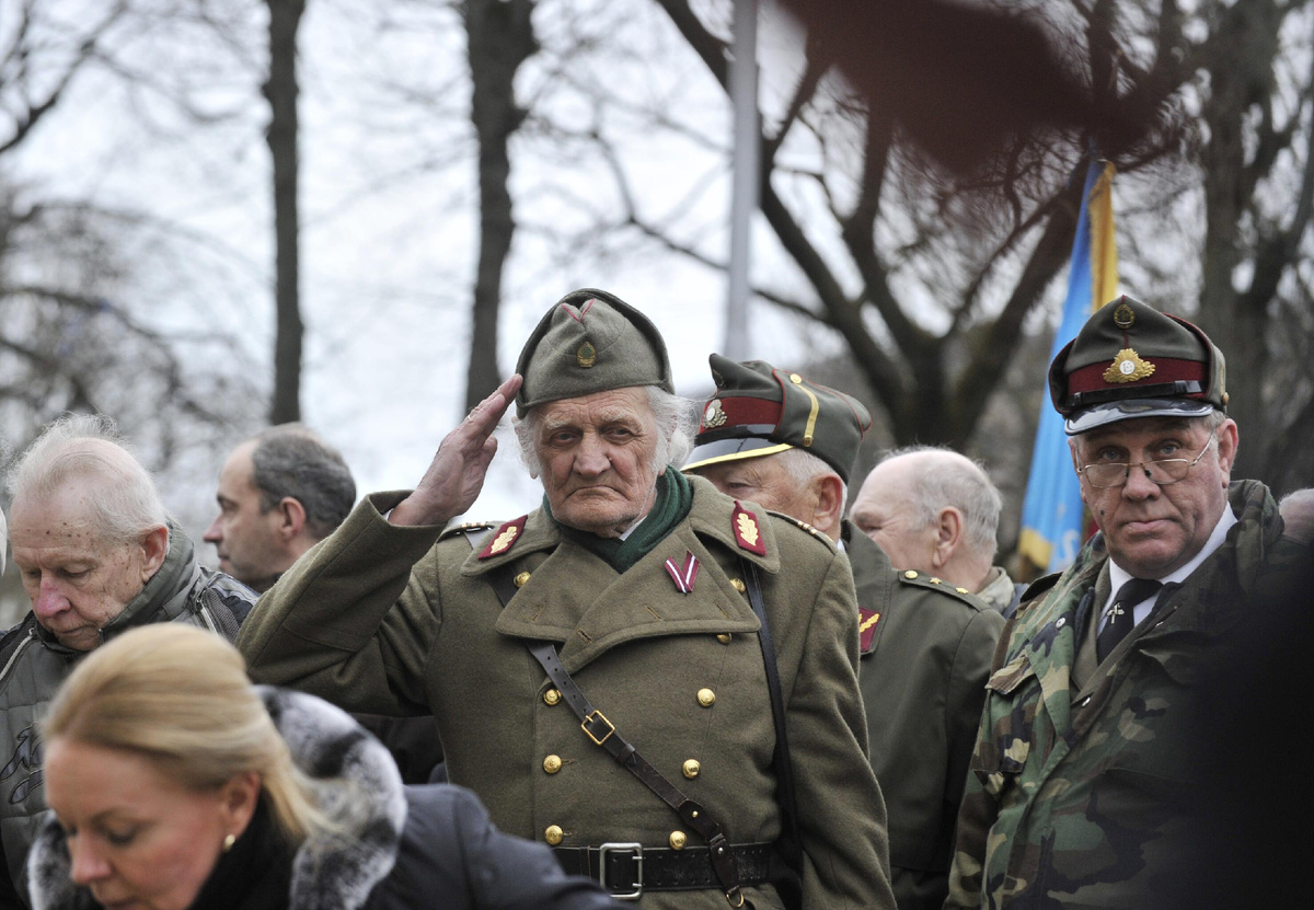 Участники шествия в честь латышского легиона СС в Риге © Sputnik