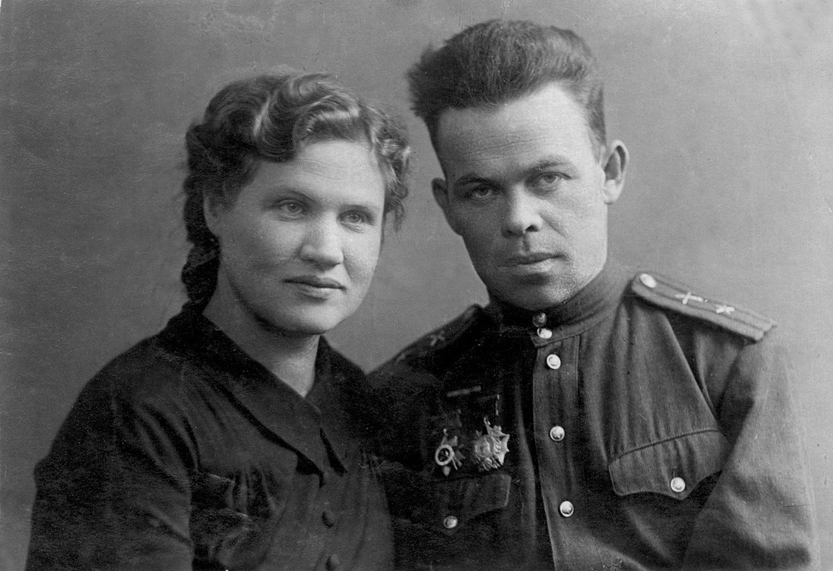 Вера Ивановна и Александр Иванович Шеногины, 1945 г.