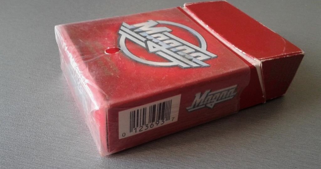 Отыскал те самые сигареты Magna из лихих 90-х: курю и делюсь мнением