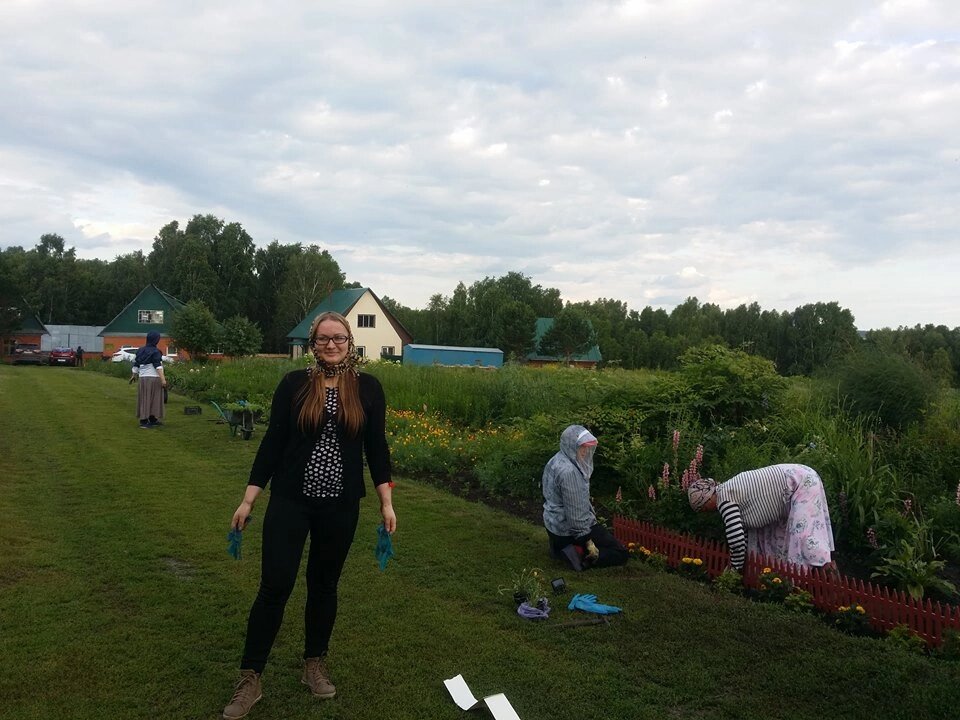 Фото из личного архива. Территории монастыря 