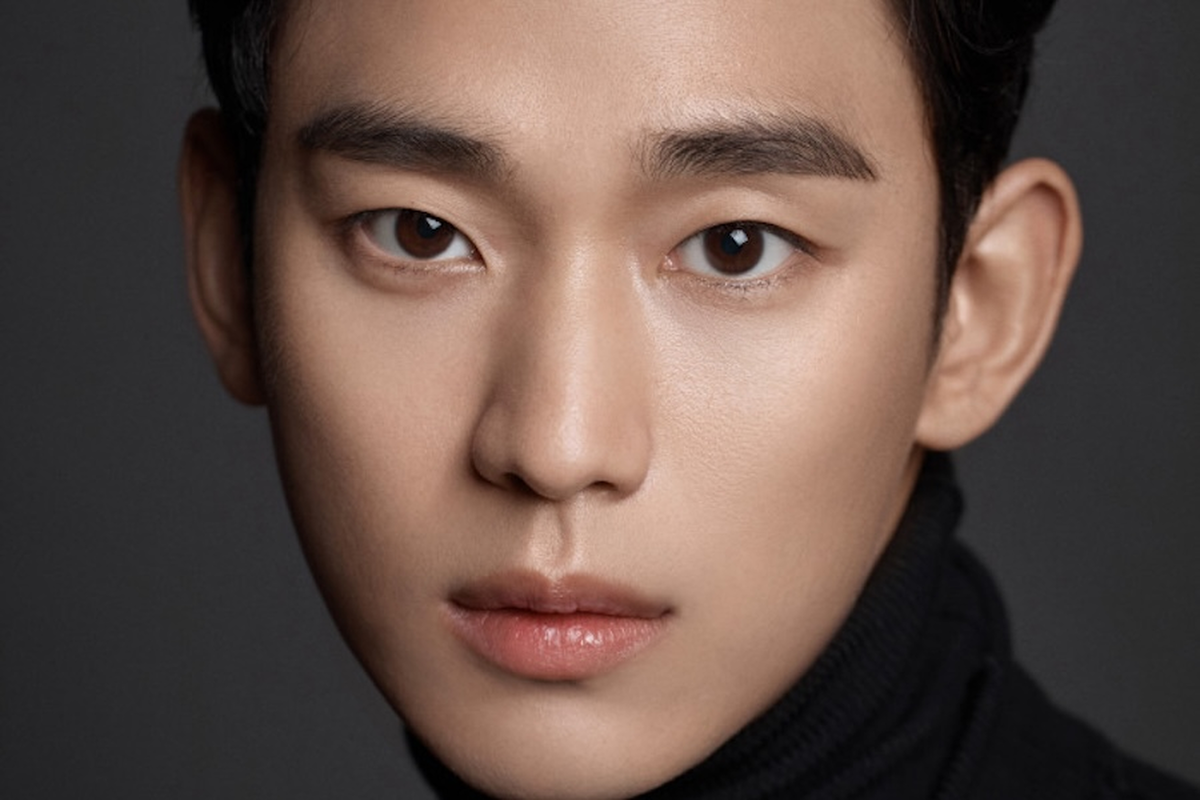     Аудиозапись с голосом Ким Сэ Рон — фейк? Новое заявление агентства Ким Су Хёна