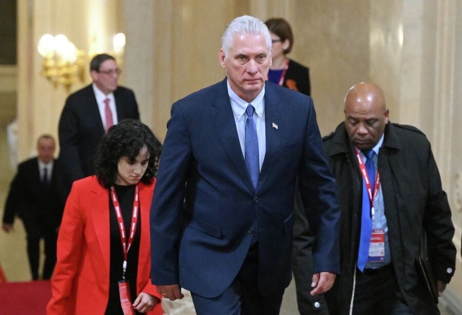    Президент Кубы Мигель Диас-Канель прибыл в Кремль на встречу с президентом РФ Владимиром Путиным / Источник: © Алексей Даничев/РИА Новости