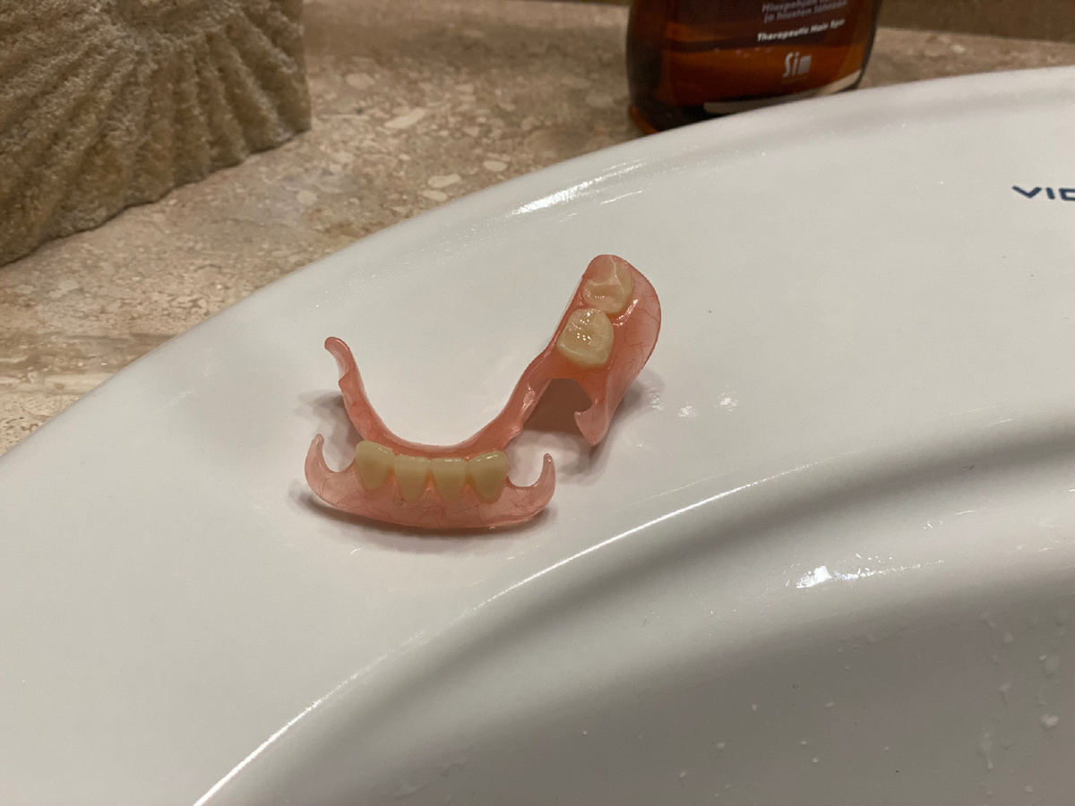 Нижний гаджет