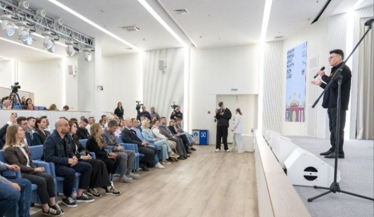     Состоялась премьера фильма «Платформа 1944». Источник: «Инсайт Люди» Автор фото: Продюсерский центр «Инсайт Люди»