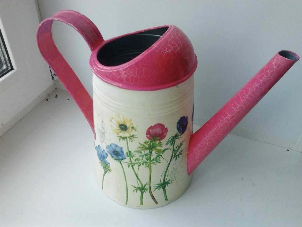 Лейка. Декупаж. Моя работа. 