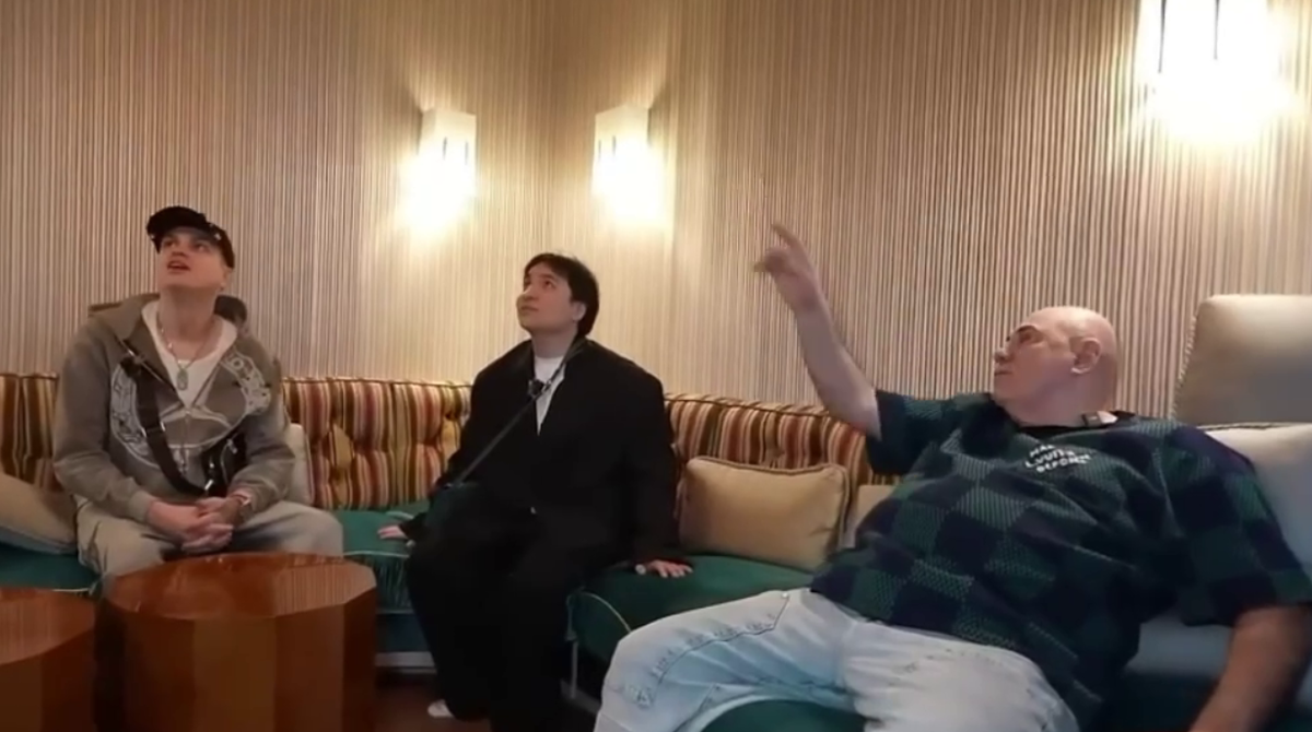 Кадр из интервью