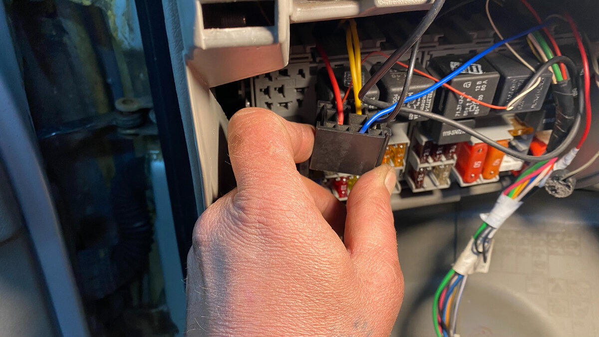 Фото заимствовано - https://dzen.ru/a/Yk2klLF9J04YFERL