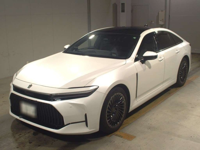 TOYOTA CROWN
2024 год
Кузов AZSH32
