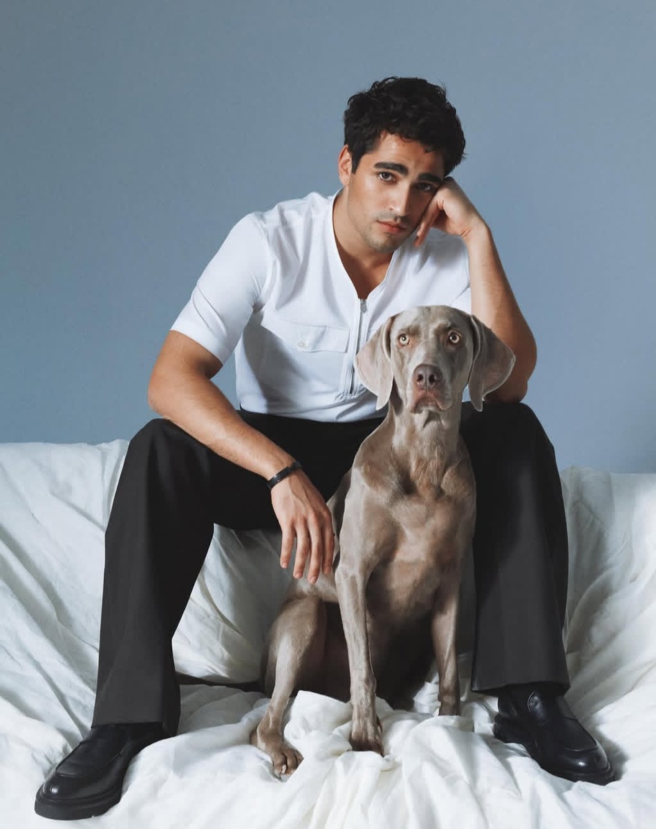 Мерт Рамазан Демир, исполнитель главной роли в сериале. Скриншот фото со странички актера в Инстаграм* /*запрещенная в России соцсеть; принадлежит компании Meta, признанной экстремистской организацией и запрещенной в РФ.