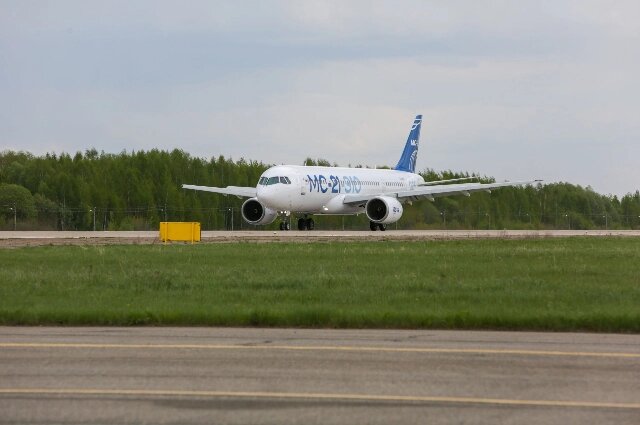    Самолет SJ-100 Фото: ПАО «ОАК»