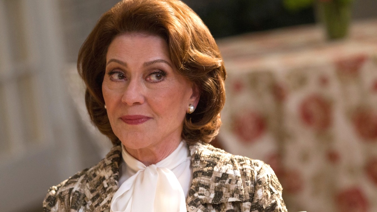 Келли Бишоп