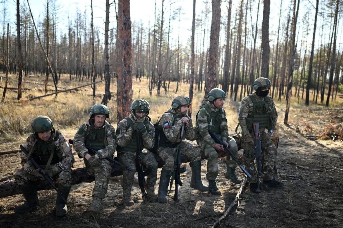    ВС РФ прекратили боевые действия в зоне СВО, поскольку вступило в силу перемирие