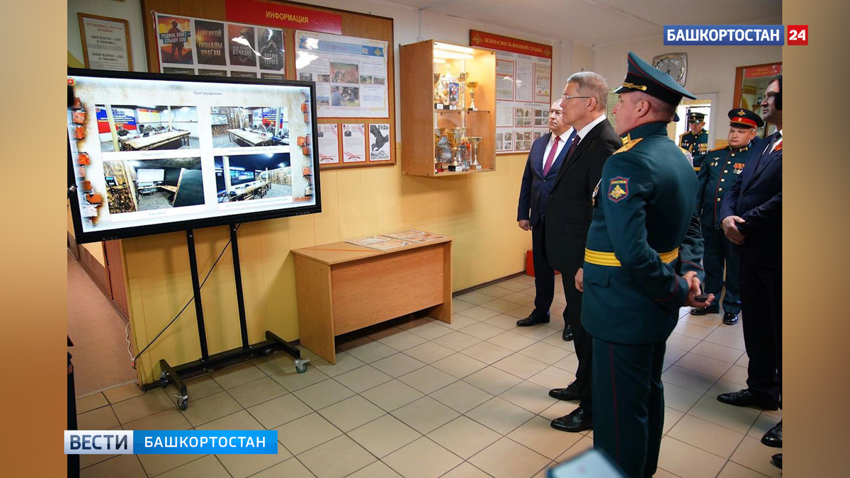    В Башкортостане открыли бюст Героя Советского Союза Дмитрия Карбышева