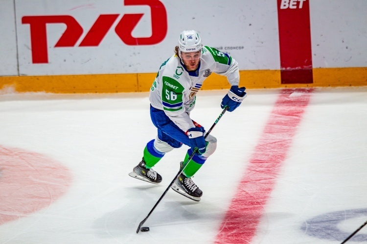    Шелдон Ремпал выбирает клуб на следующий сезон.   
Фото: hcsalavat.ru