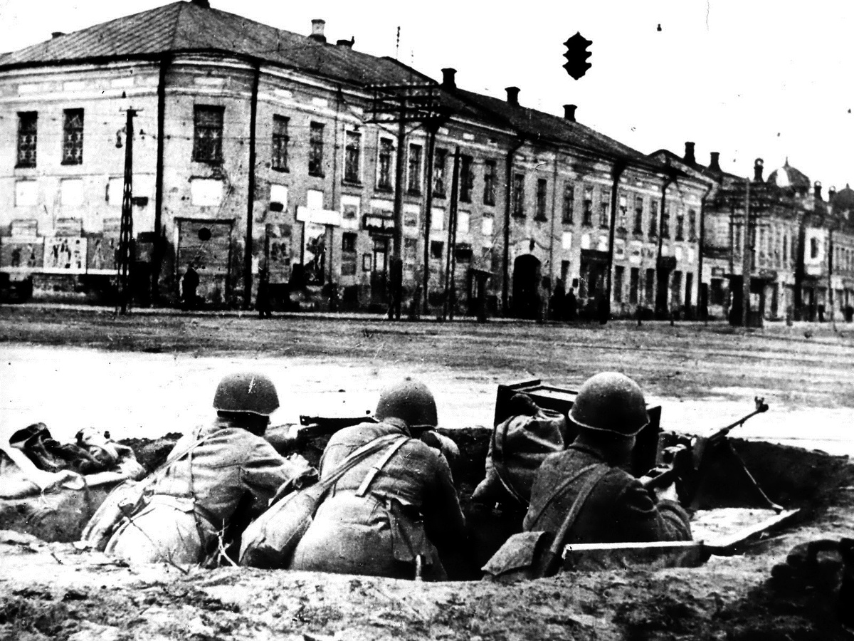 Оборона Тулы (фото из интернета)