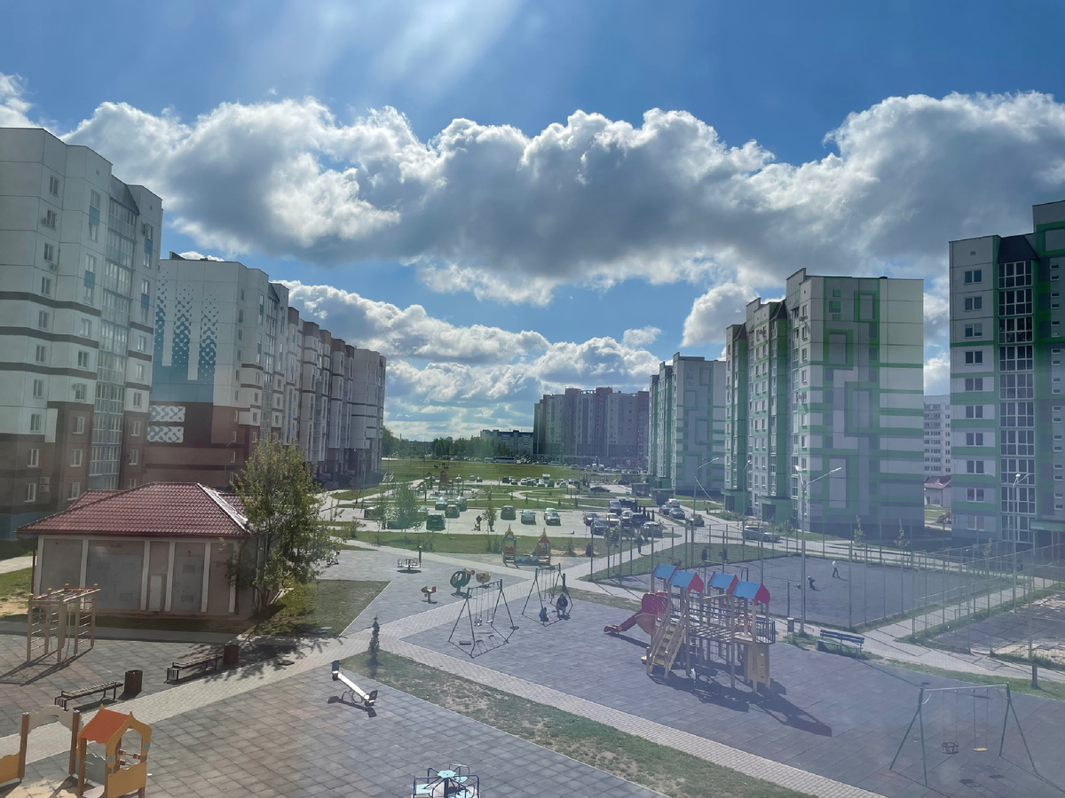 На улице всего +1