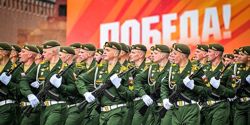    Депутаты Европарламента намерены приехать в Москву на торжества 9 Мая