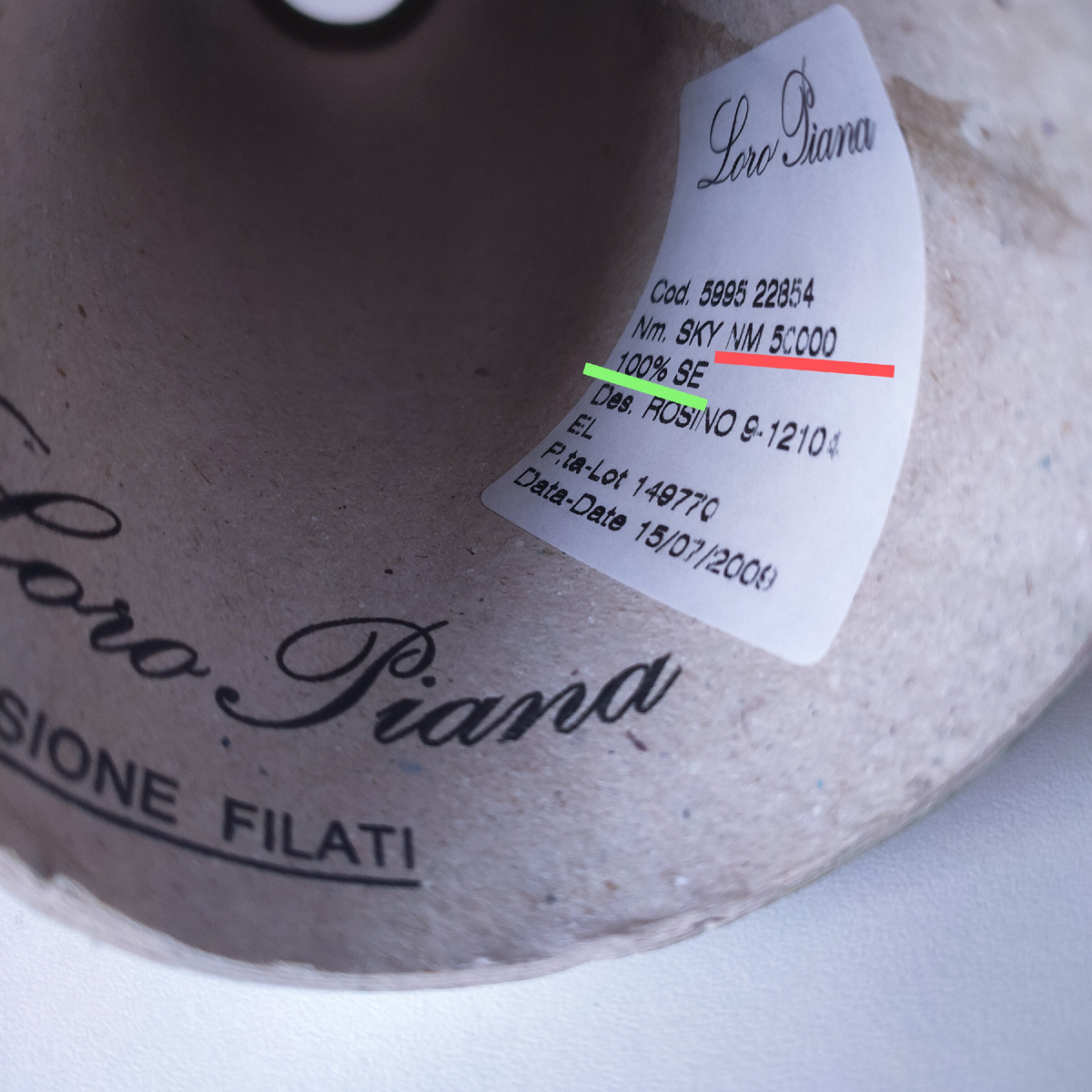 Глянцевый натуральный шёлк  Метраж 5000м/100г