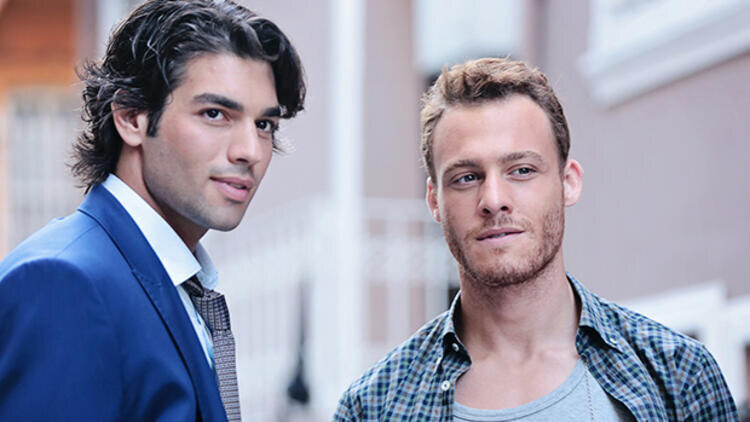 «ДЕЛО ЧЕСТИ»: Керем Бюрсин — Разбор фильма. «Хиты из сундука: Возвращение старых добрых дискуссий!»😊