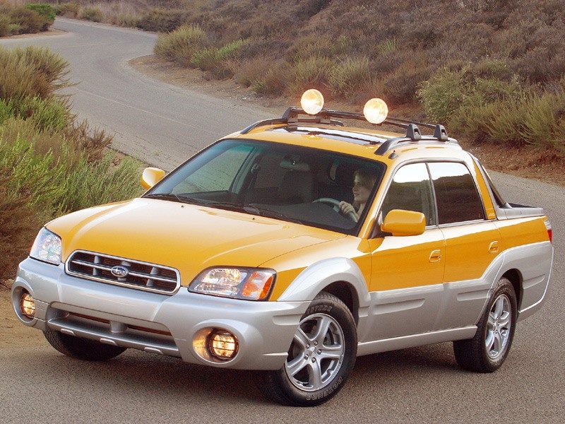 Subaru Baja - выпускался с 2003 по 2006 год. А что, выглядит круто, недокроссовер, недопикап 