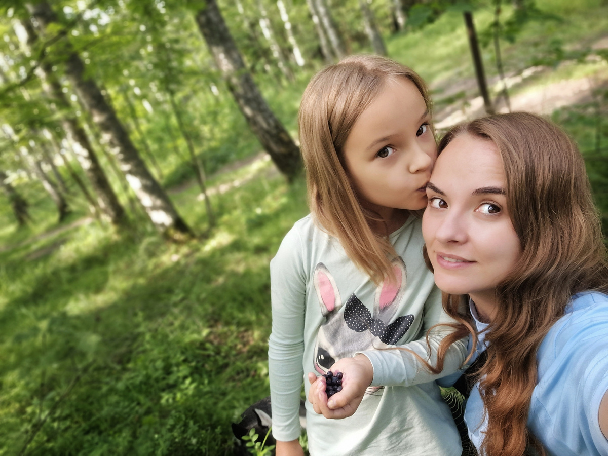 Это мы, Вера и Катерина