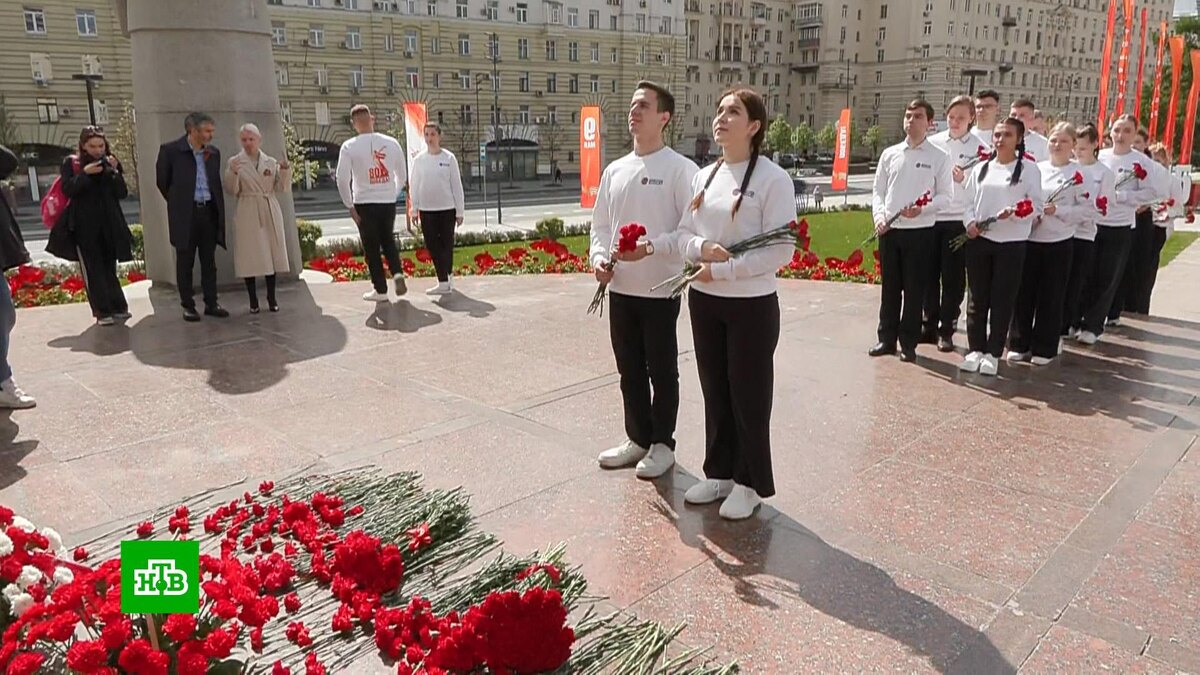    Акция «Цветы Победы» прошла в Москве