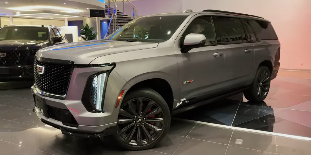 Cadillac Escalade-V 2025: Американская роскошь на стероидах
