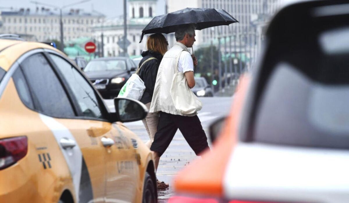     Дождливая Москва. Источник: gazeta.ru Автор фото: Vladimir Baranov