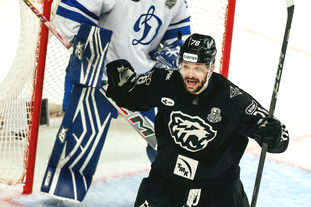 Пожалуй, лучшим игроком последнего матча «Трактор» против «Динамо» стал бывший «армеец» Василий Глотов