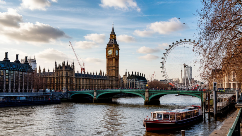    Сгенерировано с помощью ИИ