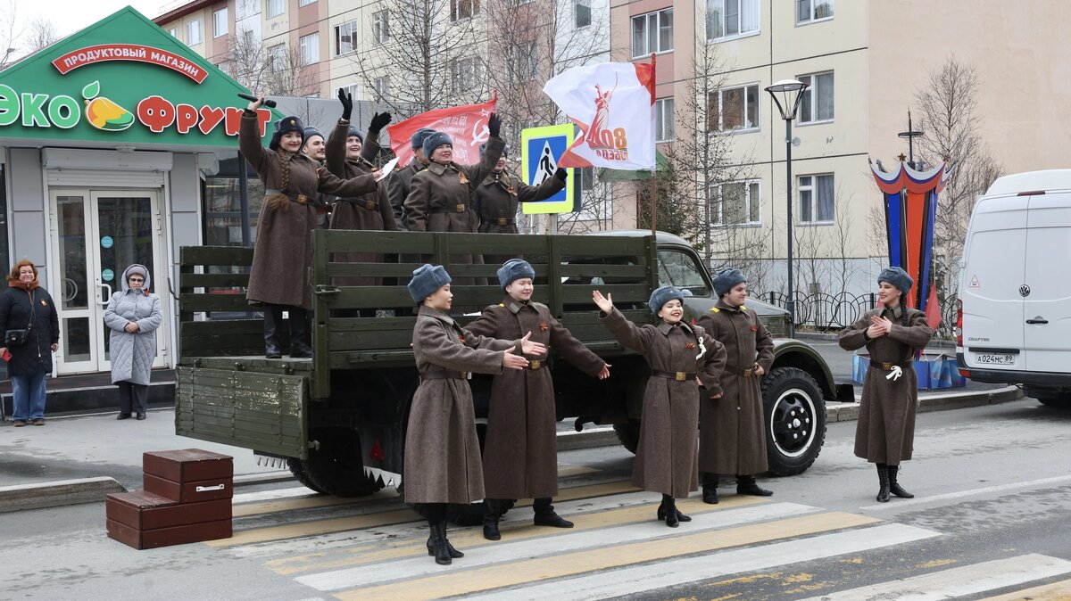 Листайте вправо, чтобы увидеть больше изображений