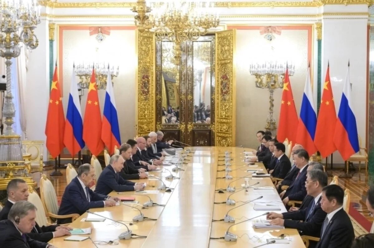    Путин заявил, что в РФ приветствуют создание китайских автопроизводств